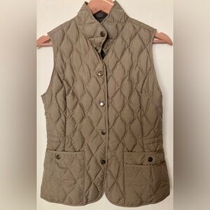 Eddie Bauer Women’s XS Premium Goose Down Vest Lightweight Quilted Brown